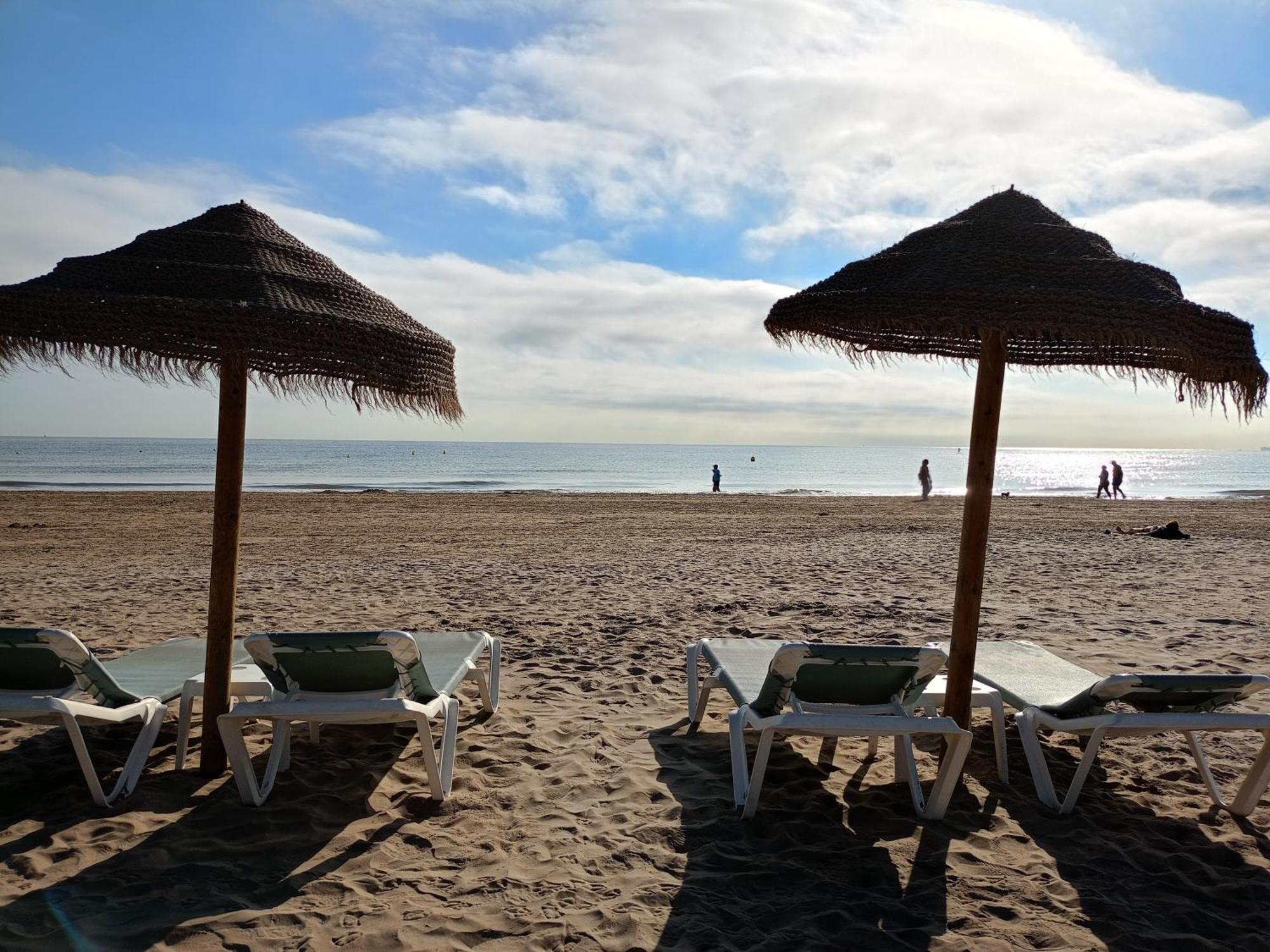 Apartamento Dos Habitaciones Primera Linea De Playa Valencia Ngoại thất bức ảnh